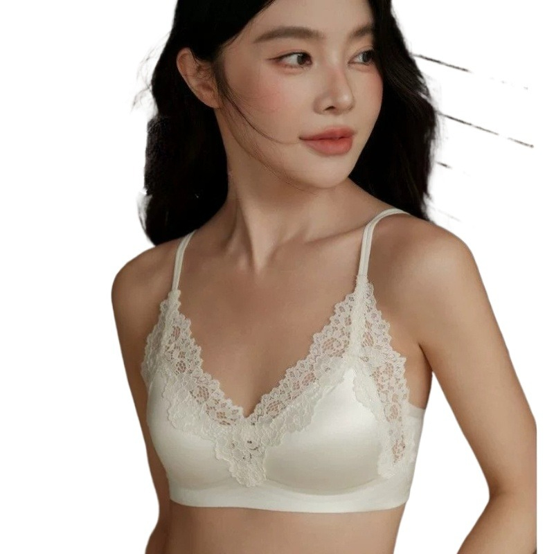 حمالة صدر نسائية بدون أسلاك بت - مراجعة Bralette Wireless Soft وسعره