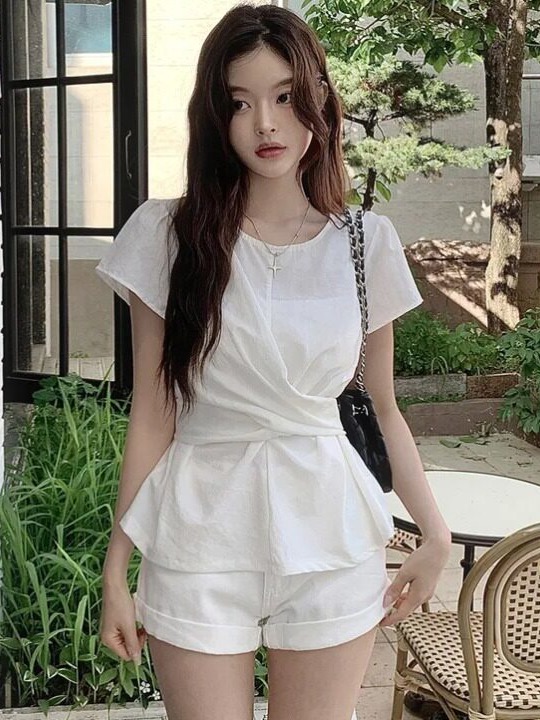 سترة نسائية أنيقة وعصرية بحزام - مراجعة Corset Waist Cinch وسعره